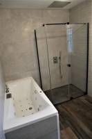 Notre zone d'activité pour ce service Transformer sa baignoire en douche à l'italienne avec installation de parois en verre et sol antidérapant Béziers 34500 dans l'Hérault